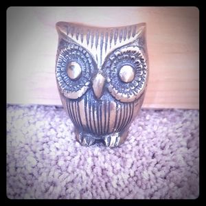 VINTAGE OWL FIGURINE